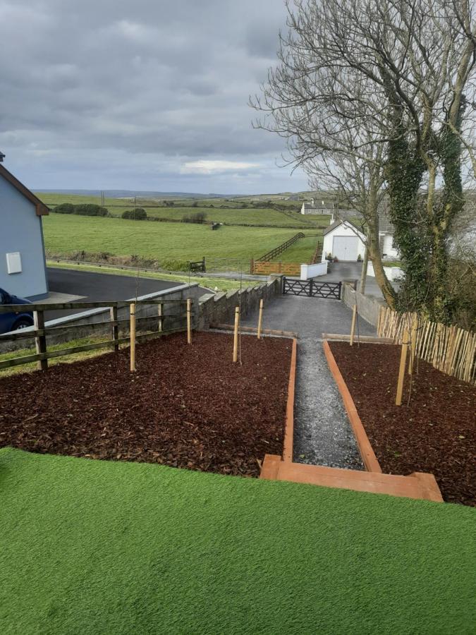 Ivy Hill Glamping Pod Apartment Ennis Ngoại thất bức ảnh